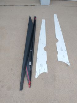 New OEM GM 2020–2025 Chevrolet Corvette C8 Rocker Panel Molding Kit LH/RH (contact info removed)1 & (contact info removed)6