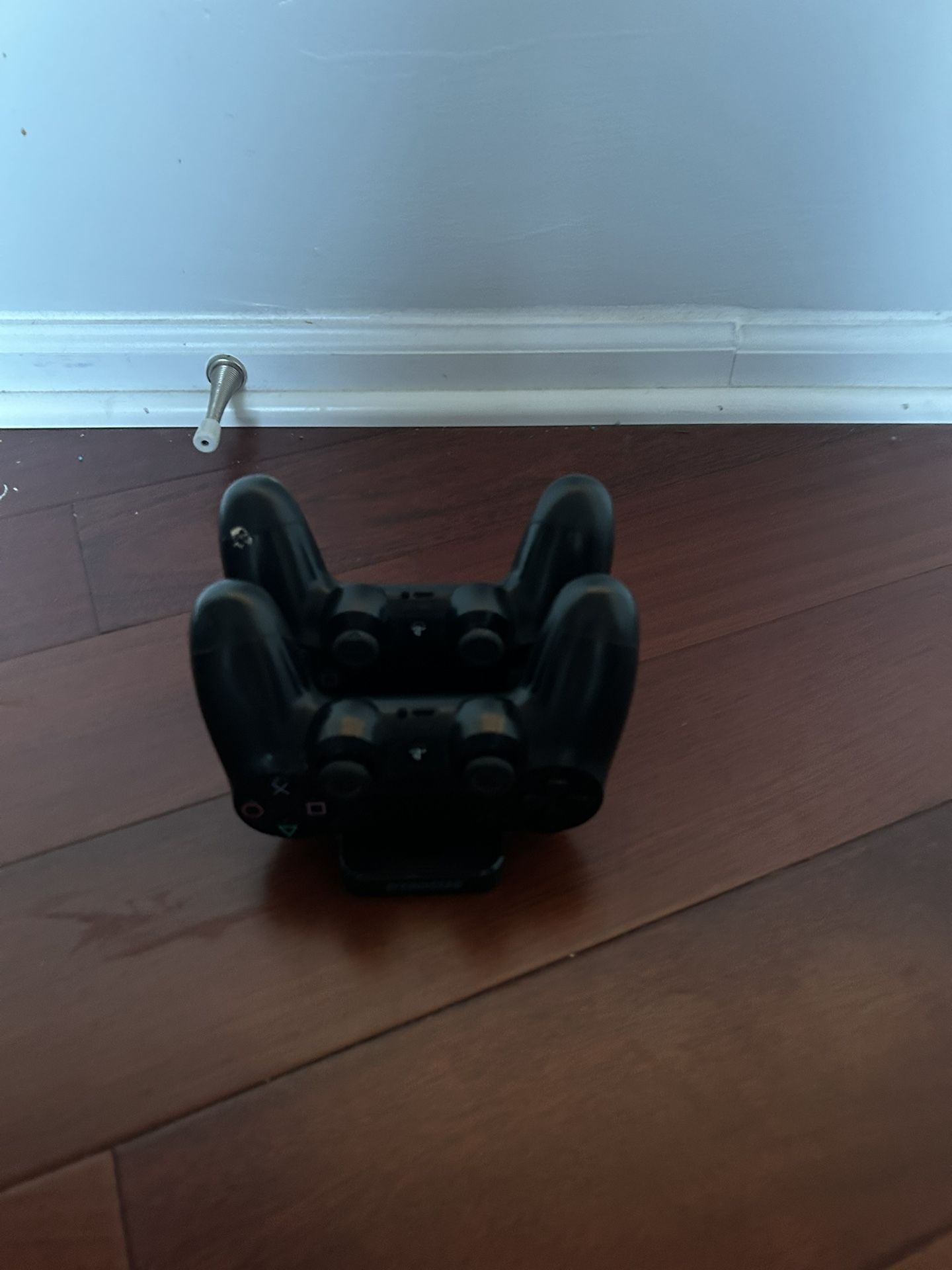 Ps4 Pro Was Dual Charger And Two Controllers Used