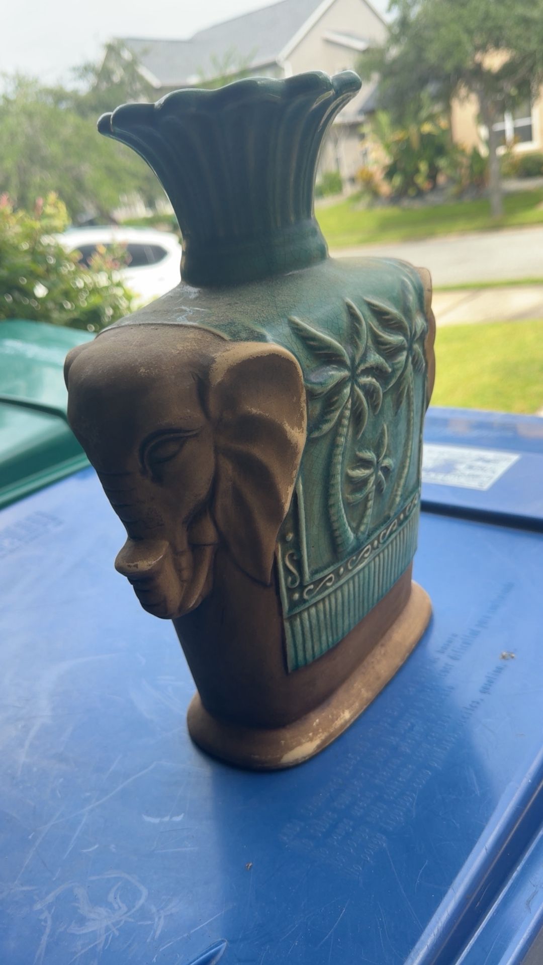 3 Elephant Vases