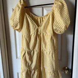 Beautiful Dress Size 1 XL 