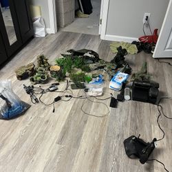 45 Gallon Fish tank + Hides, Plants , Tools, Decorations 