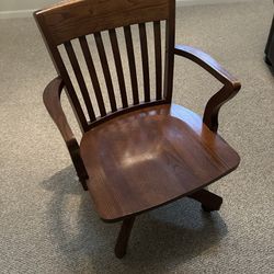 Wood Swivel Bankers Chair 