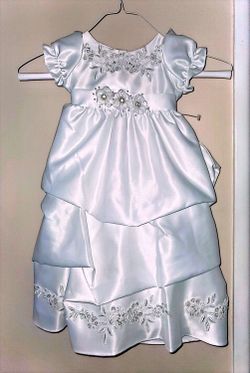 Kids Collection baptism dress size small NEW/NUEVO 