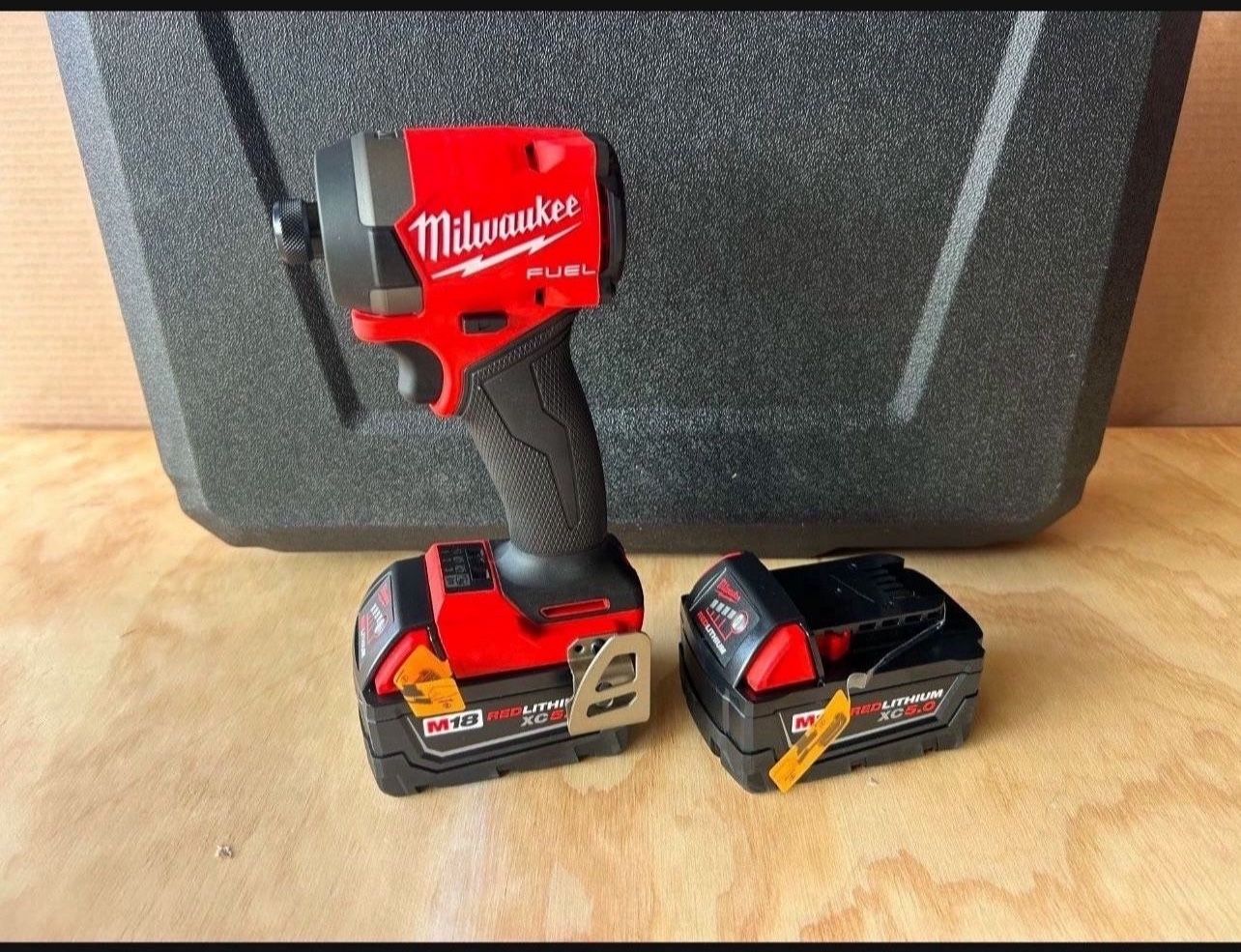 Milwaukee 2953 1/4” Impact Tool Kit $260 Brand New (latest Model)