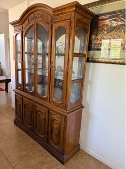 China Buffet Cabinet