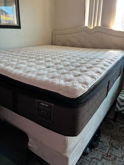 King size mattress boxpring