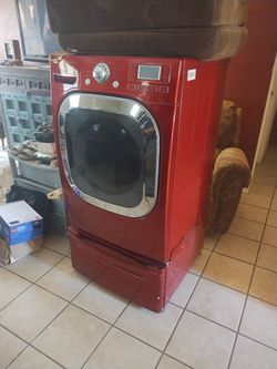 LG Electric Dryer