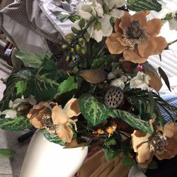 Beautiful Tall Vase With Decorate Flowers