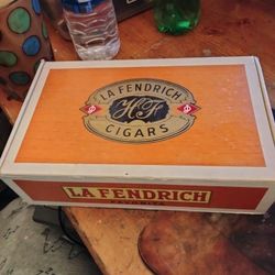 VINTAGE EMPTY CIGAR BOXES 