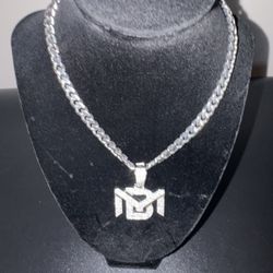 925 Cuban Chain With Moissanite YMB Pendant