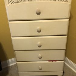 Kids/Teen Dressers and Nightstand 