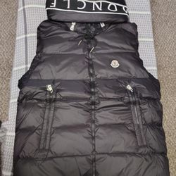 Pre Owned Moncler Vest