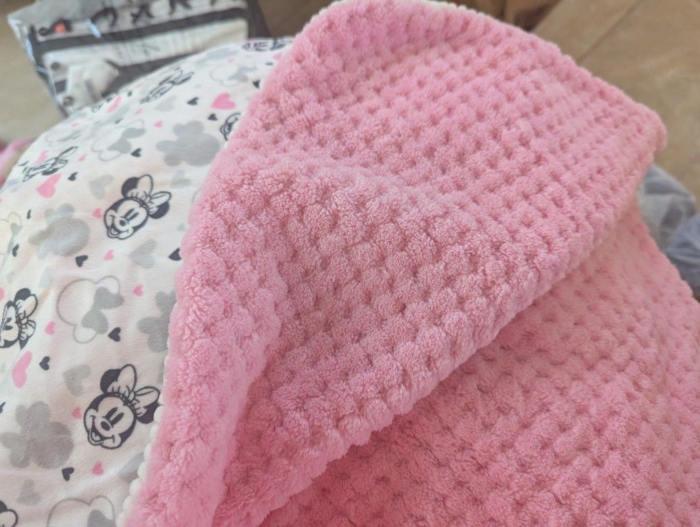 Minnie Mouse Blanket