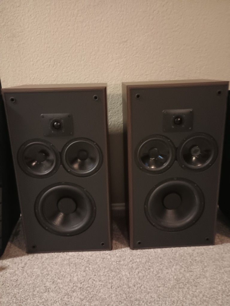 Polk Audio Speakers