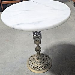 Vtg Mid Century Hollywood Regency Marble Top Brass Plant/Pedestal Table 17.5” H