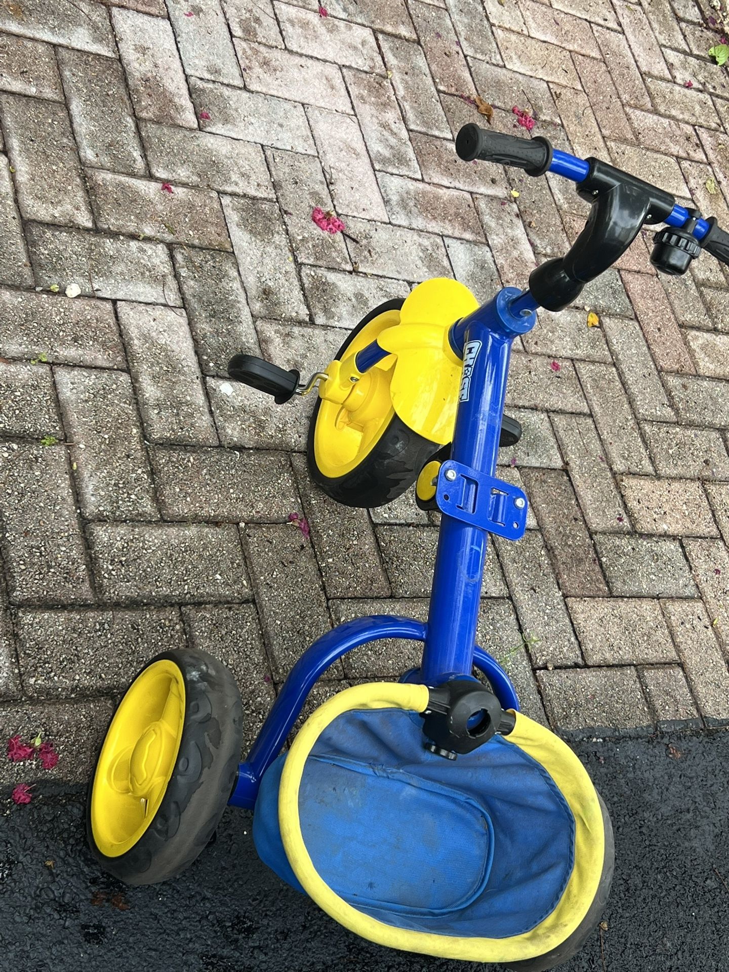 Tricycle