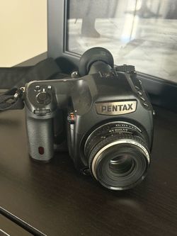 Pentax 645z + 70 mm lens