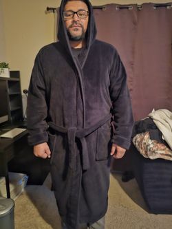 Hooded Lounge Robe