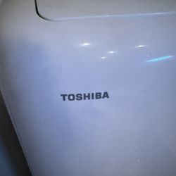 Portable a/c Toshiba Like new 