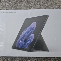 Microsoft Surface Pro 9 