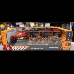 Formula 1 (F1 Racing) Bburago Deluxe Paddock Set - McLaren