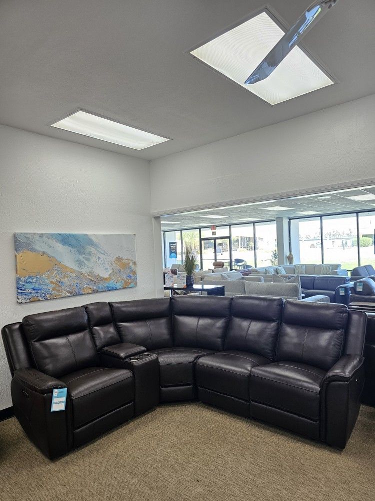 5-pc Leather Sectional w/ 2 power recliners  - Addyson 