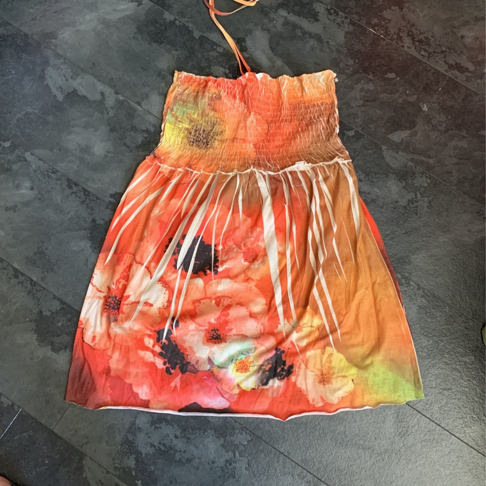 Women’s Halter Top (size XL)