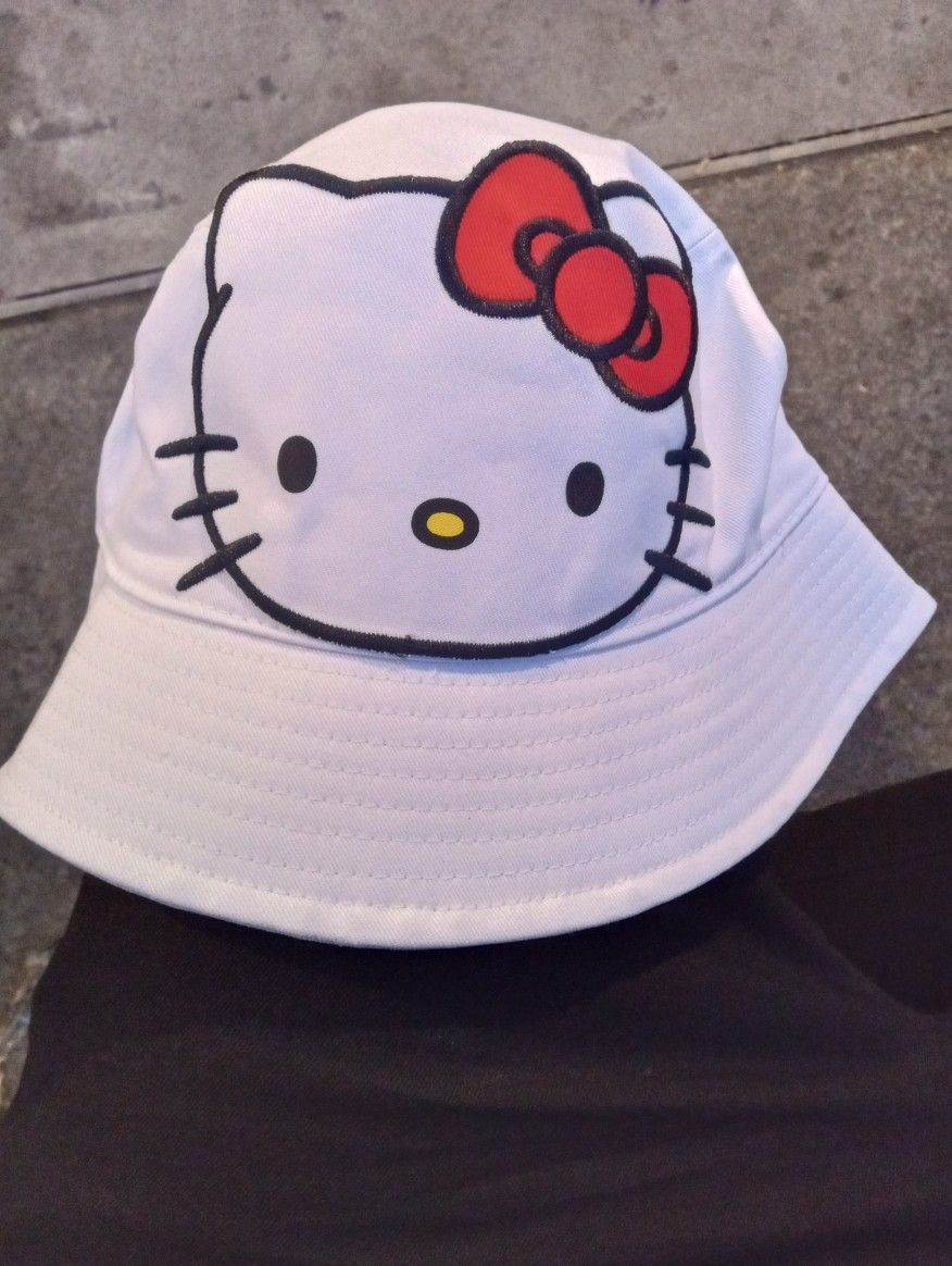 San Francisco Giants Promotional Day Hello Kitty Bucket Hat