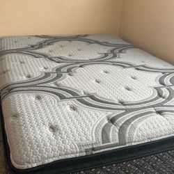 Queen mattress