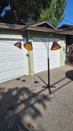 Dimmable 3-Arm Arc Floor Lamp with Mica Shades