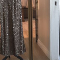 A  stunning , suitable for any Occasion