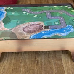 Kids Play Table 