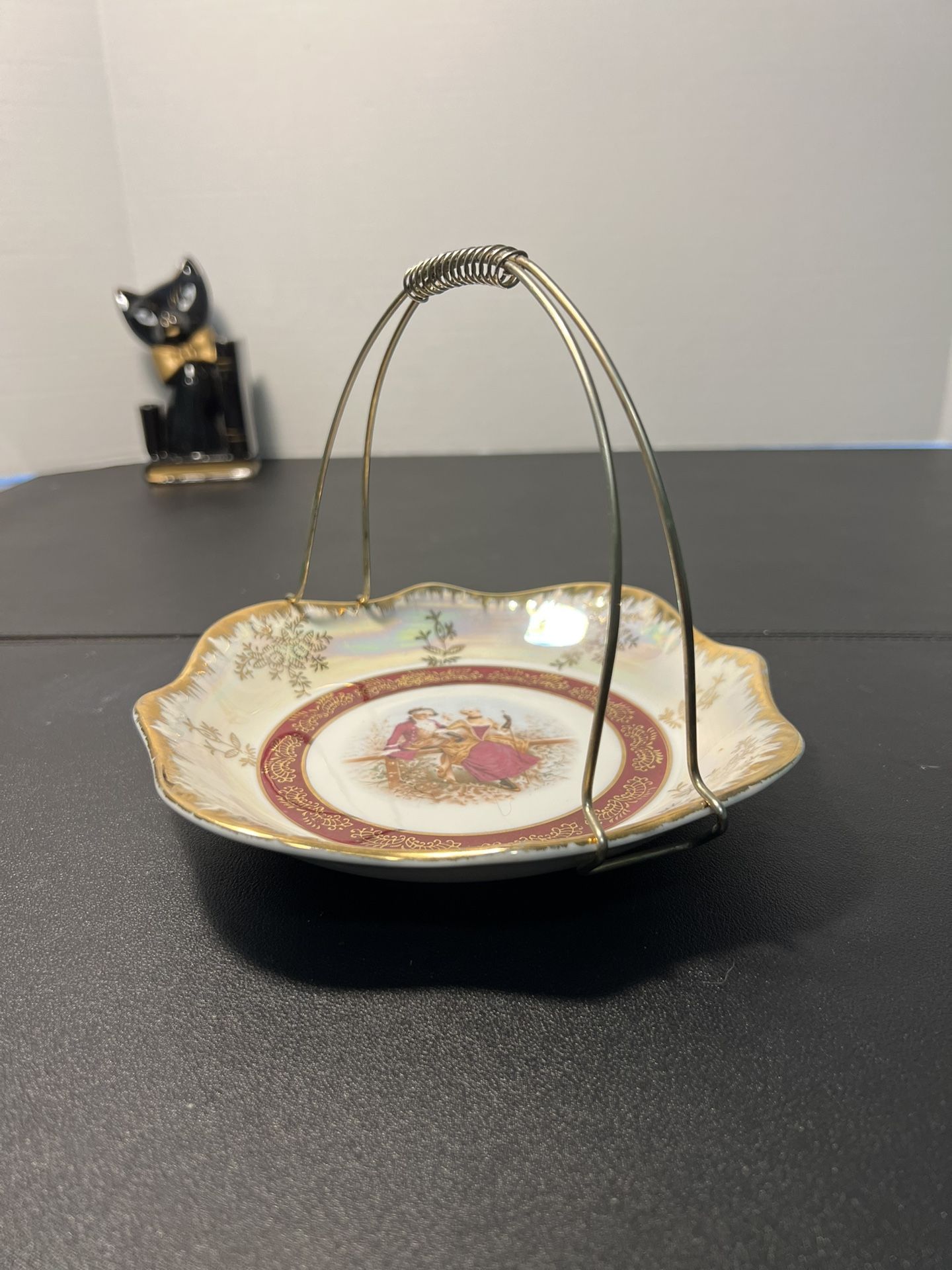 Cosmos Japan Vintage 1960s Lusterware Courting Couple Bride Basket Metal Handle