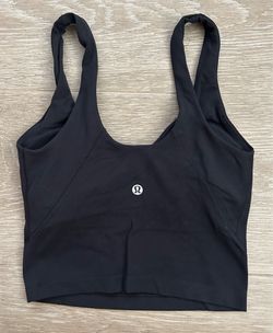 Lululemon Size 0 Women’s Athletic Athleisure Yoga Workout Black Cropped Sports Bra Tank