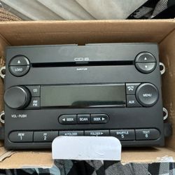 2006 FORD FIVE HUNDRED Original AMFM CD Player Radio 6F9T-18C869-BB OEM (33)