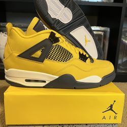 Air Jordan 4 Retro 