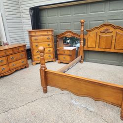 Queen Size Bedroom Suite 