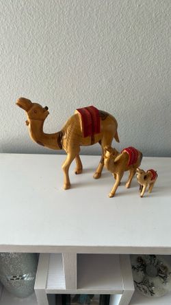 Wooden camel figurines from Jerusalem.