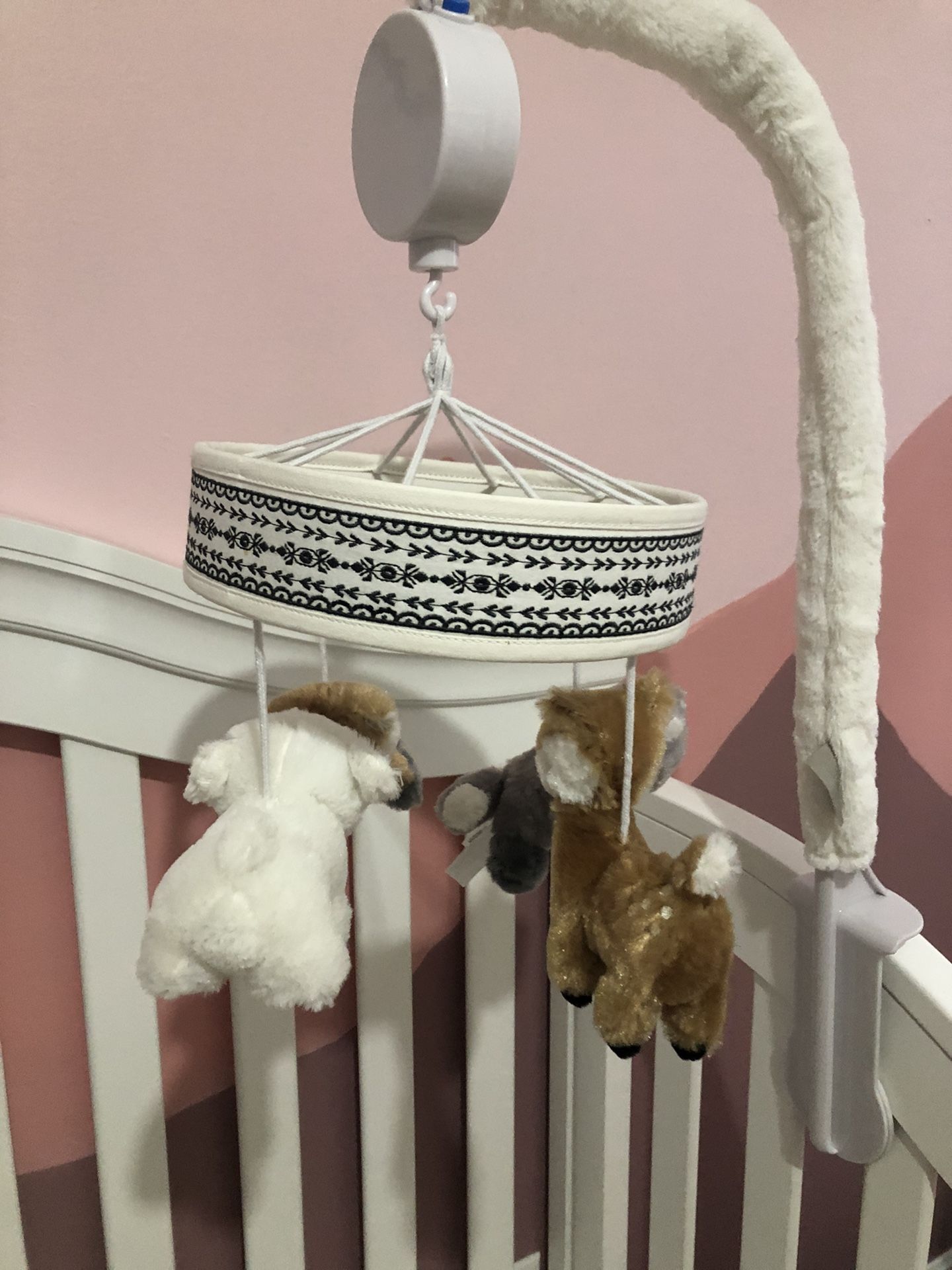 Woodland crib mobile