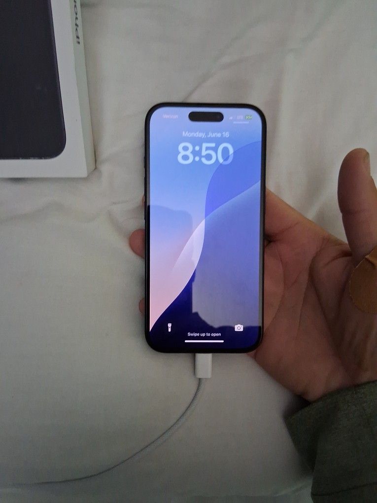 IPhone 16 256GB