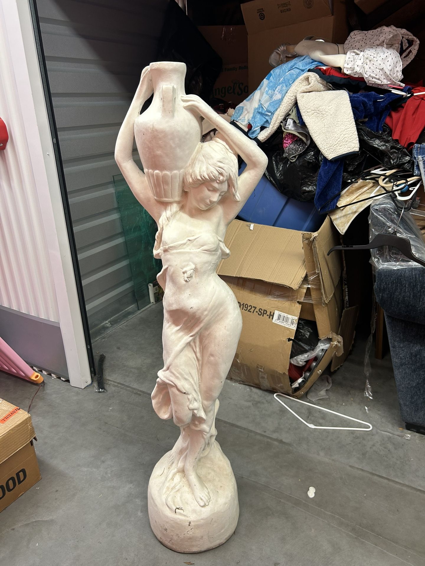 Ceramic Women Statue