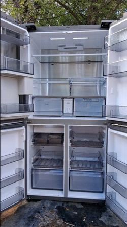 refrigerator like new