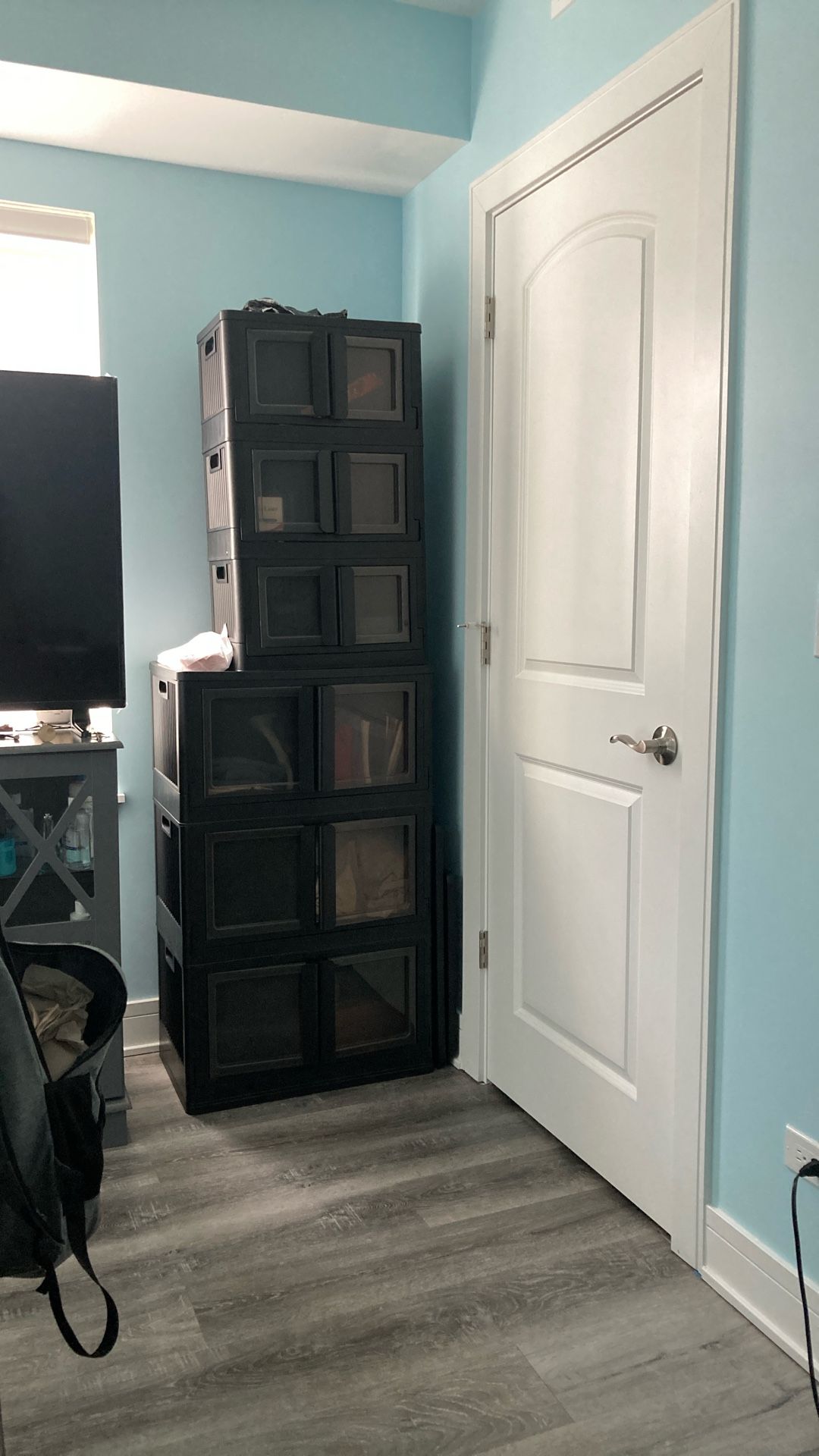 2 Plastic pantry Shelves Color (Black) $100