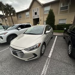2017 Hyundai Elantra
