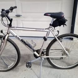 Univega ROVER 304 and Huffy Highlands Bikes for Sale in Long Beach CA OfferUp