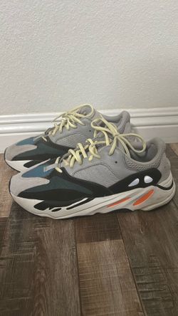 Yeezy 700 Wave Runner Size 11.5