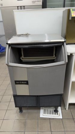 Ice-O-Matic Commercial Undercounter Ice Maker – Model ICEU150HA8