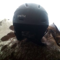 Smith Snow Helmet 