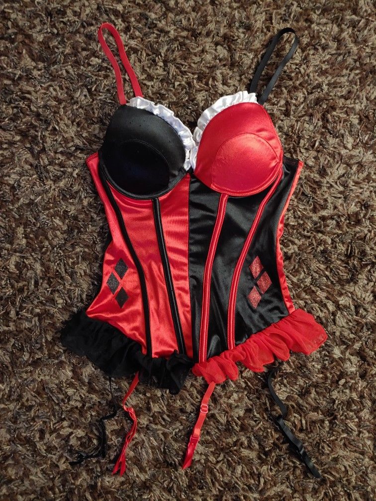 Harley Quinn corset!!