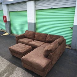 Delivery Available Sectional Couch Sofa With Ottoman And Chaise 